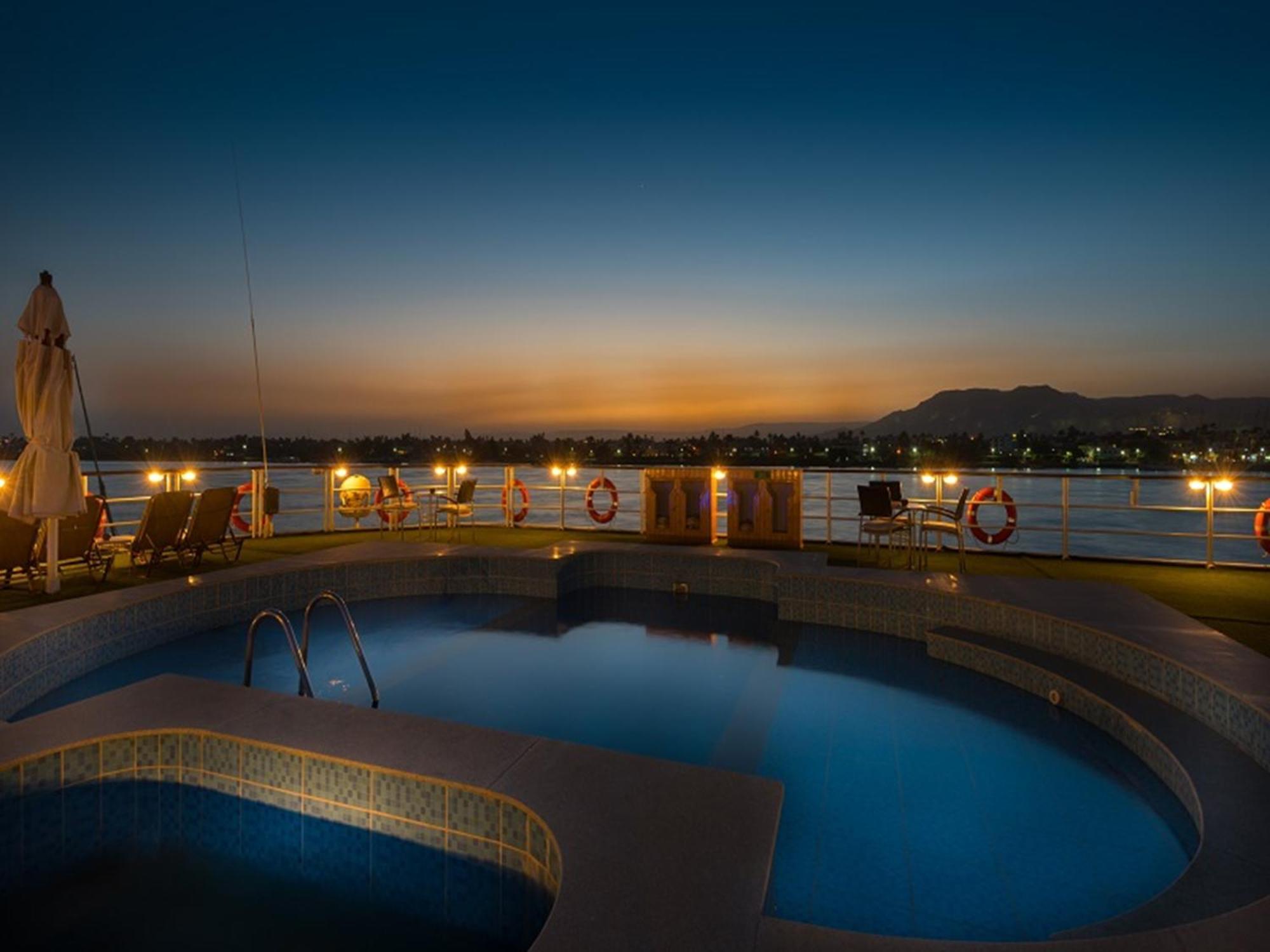 Steigenberger Regency Nile Cruise - Every Saturday From Luxor For 07 & 04 Nights - Every Wednesday From Aswan For 03 Nights Extérieur photo